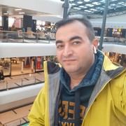  ,  Azer, 43