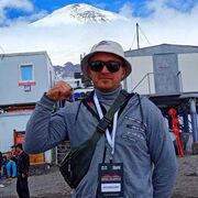  ,   Vasily, 32 ,   ,   