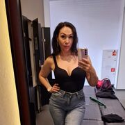  ,   Regina, 34 ,     , c , 