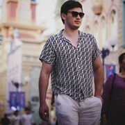  ,  Khurshid, 32