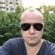  -,   Artem, 42 ,   c 