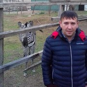  ,   Hamid, 40 ,   ,   