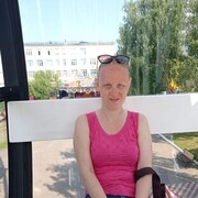  ,   Anna, 35 ,   