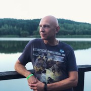  ,   Leon, 58 ,   ,   , c , 