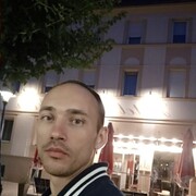  ,   Georg, 45 ,   
