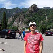  ,  Gheorghe, 45