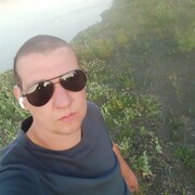  ,  Alex, 36