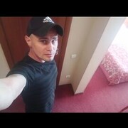  ,   Alex, 33 ,   ,   