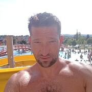   ,   Mickk, 40 ,   ,   , c 