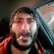  ,  Artur, 37