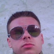 ,   Jon sex, 35 ,  