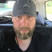  ,  Vladi, 44