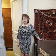  ,   EisenFrau, 51 ,   