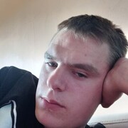  ,  Erikas, 23