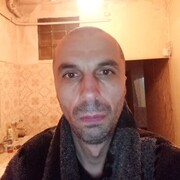  ,  Mher, 47