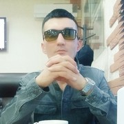  ,   Ali, 37 ,  
