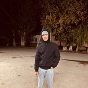  ,  Temirhan, 28