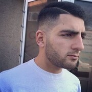  ,   Armen, 27 ,   ,   