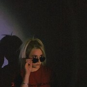  ,  Kris, 22