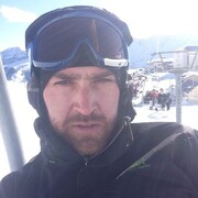 ,   Nik, 35 ,   ,   