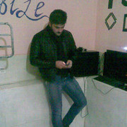 ,   Aska8352, 37 ,  