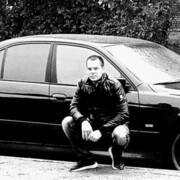  ,   Denis, 32 ,   ,   , c 