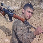  ,   Robert, 33 ,   