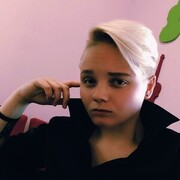  ,  Alex, 23