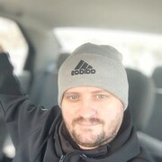  ,   Anton, 40 ,   ,   