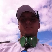 ,  Olegs, 29