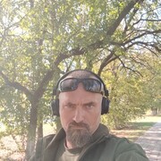  ,   Denis, 44 ,   ,   , c 