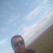  ,  Sher, 28