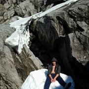  ,   Valdis, 32 ,   ,   , c 