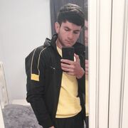  ,  Tiko, 24