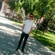  ,  Jasur, 30