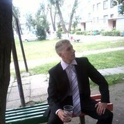  ,   White, 32 ,   
