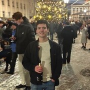  ,  Artem, 19