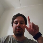  ,  Artur, 30