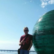  ,   Viktor, 69 ,   ,   , c 