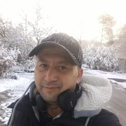 ���  � ����