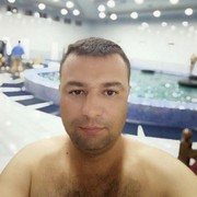  ,  Ikromjon, 42