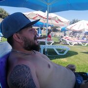  ,   Marus, 36 ,   ,   
