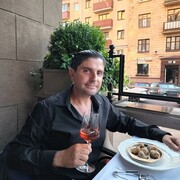  Tel Aviv-Yafo,   Toni, 44 ,   ,   , c , 