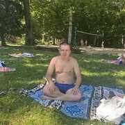  ,   Maxim, 22 ,   ,   