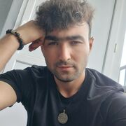  ,  Maks, 34