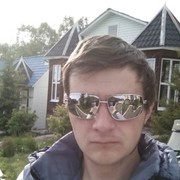  ,   Denis, 35 ,  