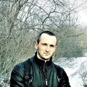  ,   Viktor, 68 ,   