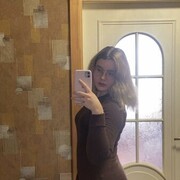  , 