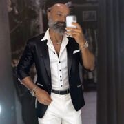  Puteaux,  Ekora, 46