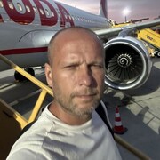  La Linea de la Concepcion,  Igor, 46